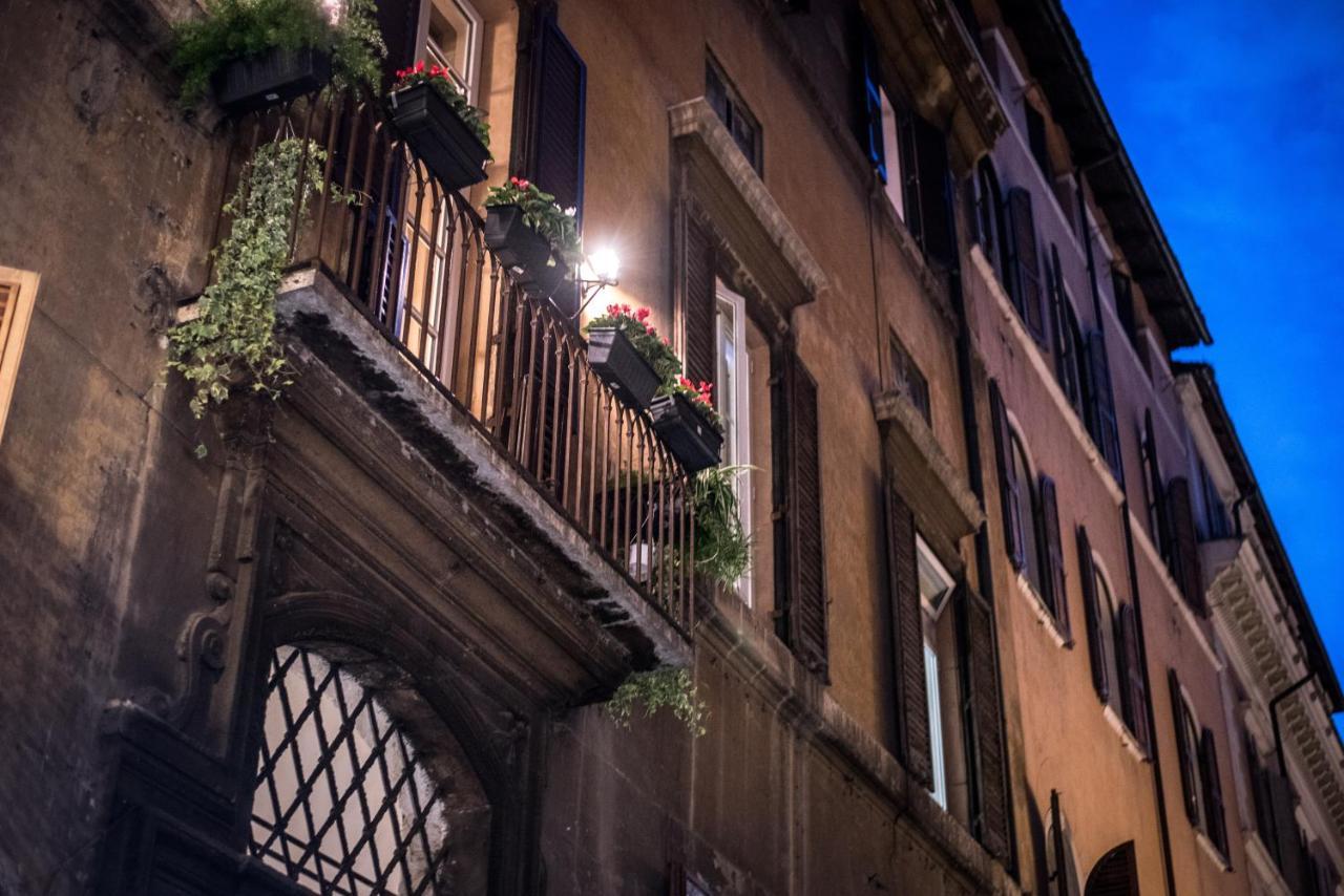Palazzo Del Duca Piazza Navona Guest House Rome Exterior photo